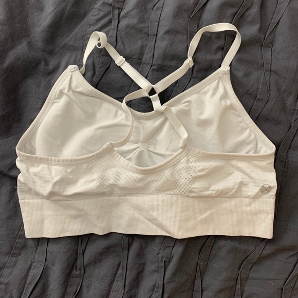 White sports bra - Picture 2 of 6